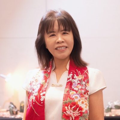 18曾渼鈺 (會計系75級)